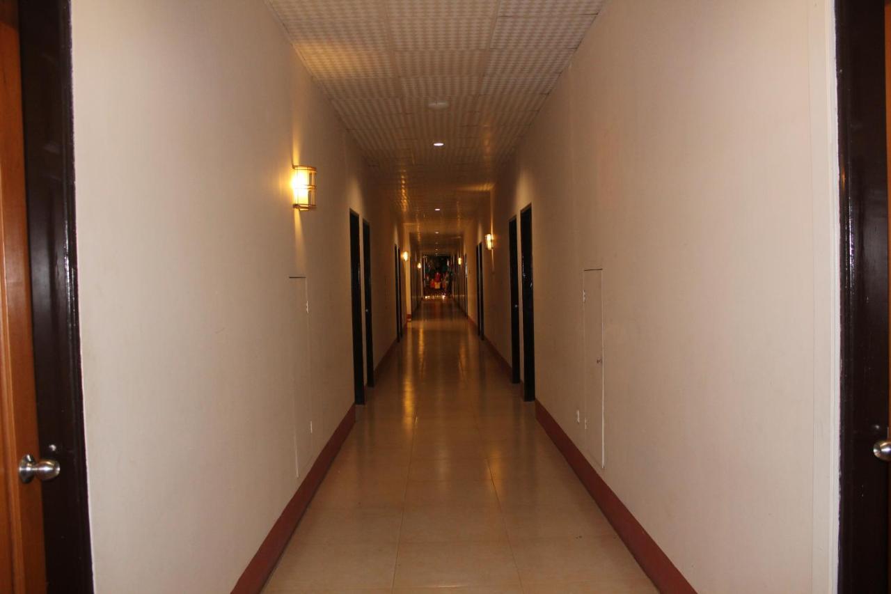 Law Ka Thit Sar Hotel New Bagan Buitenkant foto
